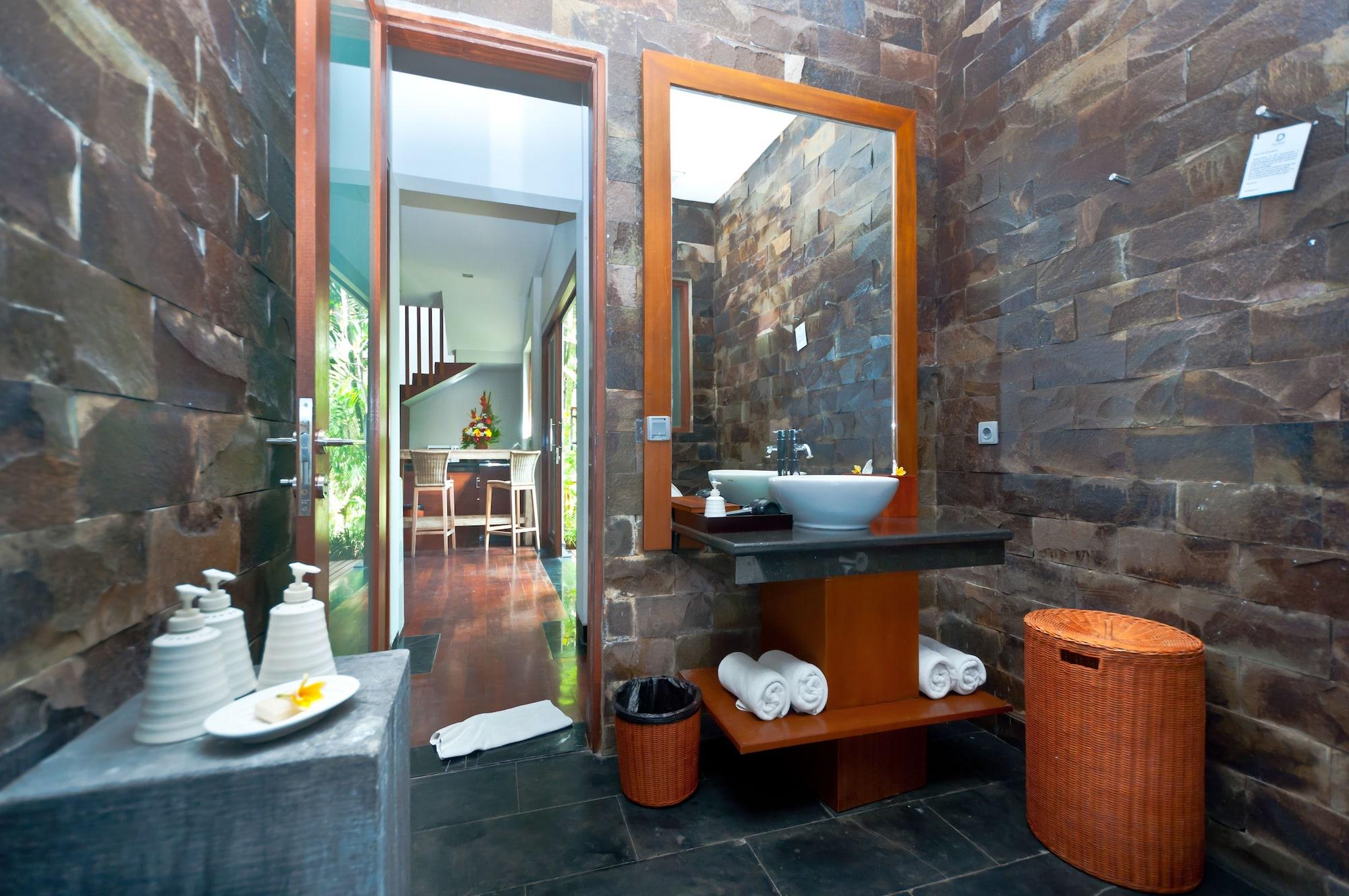 The Dipan Resort, Villas And Spa Seminyak Esterno foto