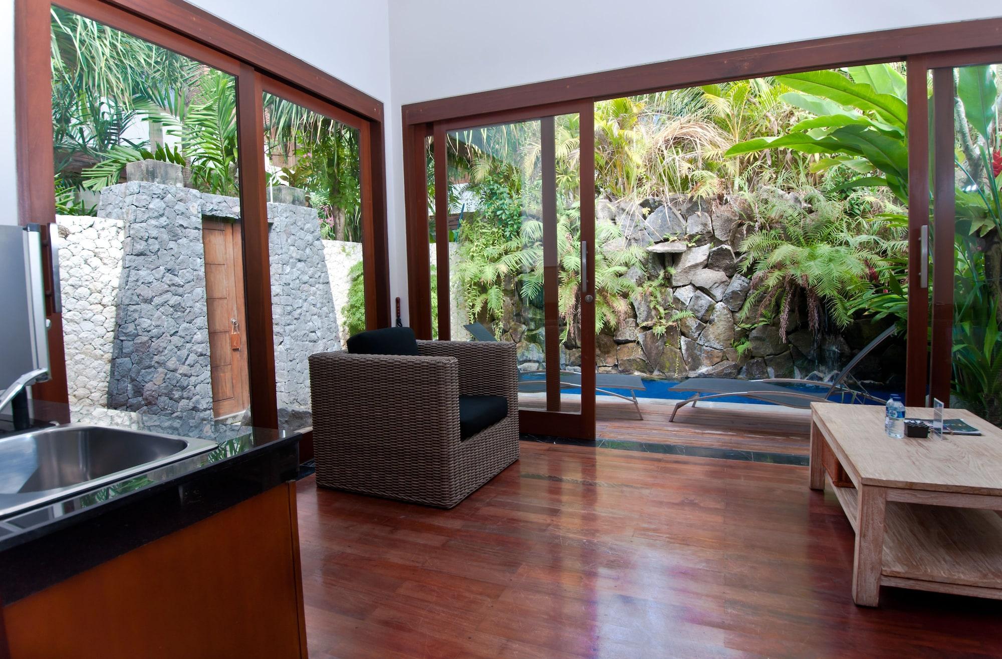 The Dipan Resort, Villas And Spa Seminyak Esterno foto