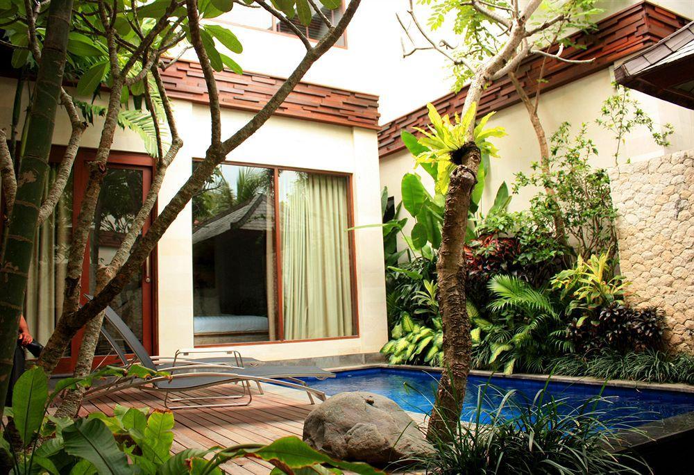 The Dipan Resort, Villas And Spa Seminyak Esterno foto