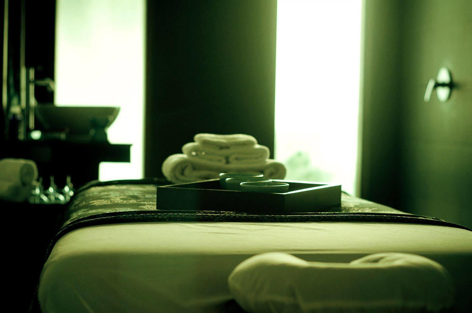 The Dipan Resort, Villas And Spa Seminyak Esterno foto